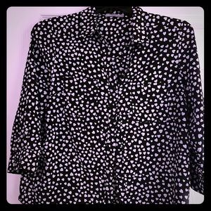 Blouse with white hearts ❤️